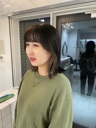 ミディアム カラー Koto🌿 ブリーチなしカラーのヘアスタイル