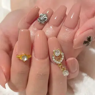 ネイル ドライヘッドスパ 名古屋駅徒歩5分のエステ・リラクイメージ