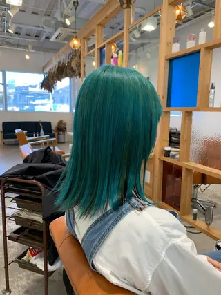 ミディアム merc所属・岡田 啓佑のヘアスタイル