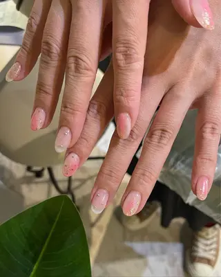 ミディアム ネイル Crescent Eye濱谷のネイルデザイン