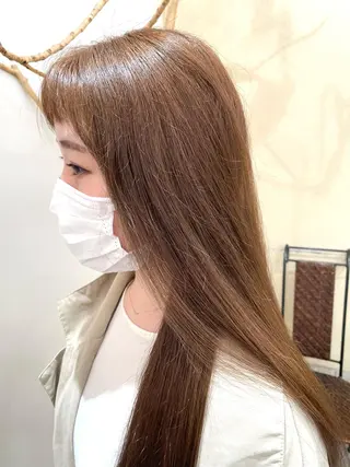 ロング 塩谷 雪花のヘアスタイル