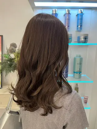 セミロング 赤み消しカラー 🩵かりんのヘアスタイル