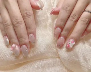ネイル 伊野 麗のネイルデザイン