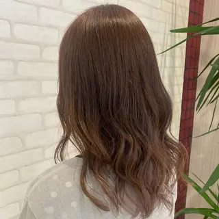 ロング カラー 土屋 咲希のヘアスタイル