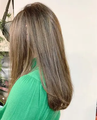 セミロング カラー 中園 祥吾のヘアスタイル