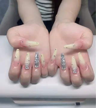 ネイル RiNo Nail Salon所属・RinO Nail 大阪のネイルデザイン