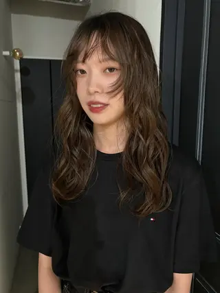 セミロング Iwama momokaのヘアスタイル