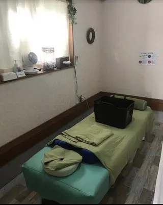 リラクゼーションほぐリッチ所属・ほぐリッチ いさ先生&よし先生のエステ・リラクイメージ