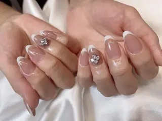 ネイル salon de Tiara 蓮のネイルデザイン