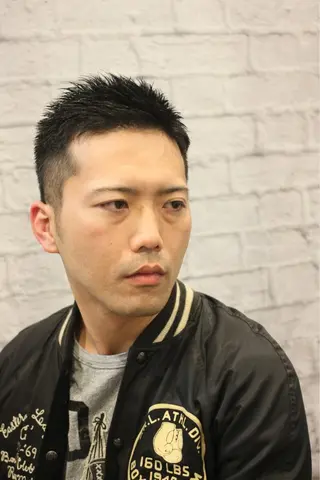 メンズ Chrom Tokyo ne/on所属・トップスタイリスト 山田　パーマ人気◎のヘアスタイル