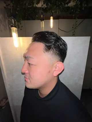 パーマ メンズ メンズヘア&眉毛整形 タナカフジの眉毛・アイブロウイメージ