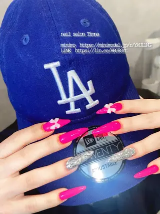 ロング NAILSALON 🍔Timna🍟のネイルデザイン
