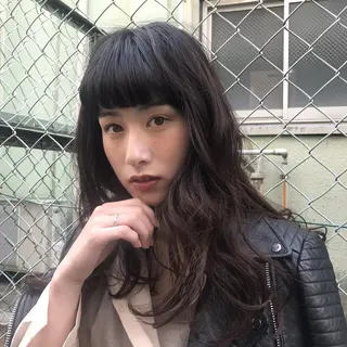 ロング パーマ ヘアアレンジ ネイル "オトナ髪”/ LAKA TOCCAのヘアスタイル