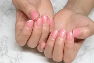 ミディアム ネイルN-STYLE スタッフのネイルデザイン