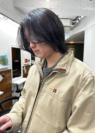 ミディアム パーマ メンズ グランジヘア 無造作ヘアHYUGAのヘアスタイル