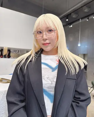 ロング カラー MONIQA所属・🐲RYUKI メンズブリーチのヘアスタイル