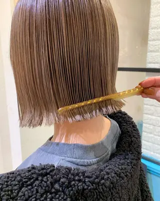 ミディアム レイヤーカット/艶カ ラー/chihiroのヘアスタイル