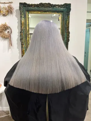 ロング カラー RUNERA TOKYO所属・RUNERA TAKAのヘアスタイル