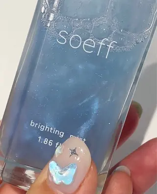 yumemiレイヤー ✴︎ 透明感カラーのヘアスタイル