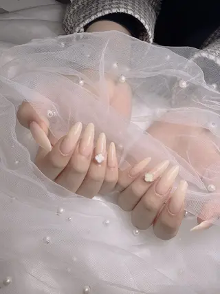 ネイル emuなんば HONOKAのネイルデザイン