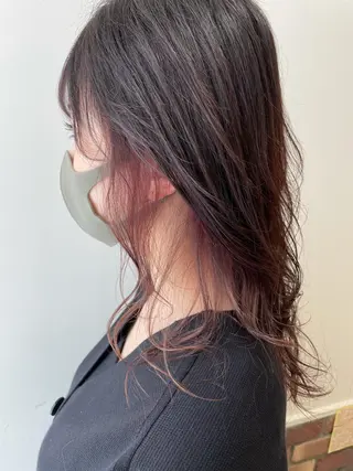 ミディアム 中井 茅佳のヘアスタイル