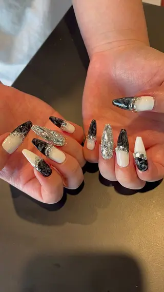 ネイル ネイルハウス✴︎ふたご座所属・ネイルハウスふたご座 Natsumiのネイルデザイン