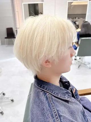 ショート カラー ヘアアレンジ Days 透明感カラーのヘアスタイル