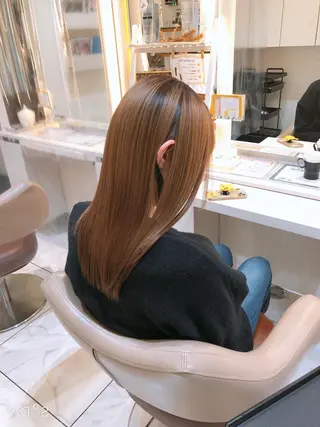 セミロング パーマ 安井　昴 💫ブリーチ縮毛矯正のヘアスタイル