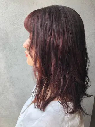 セミロング カラー Minami🩵 新宿のヘアスタイル