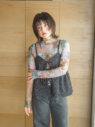 ミディアム   トワのヘアスタイル
