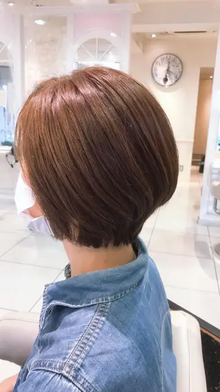 ショート 艶髪✨髪質改善カラー 楠本浩子のヘアスタイル