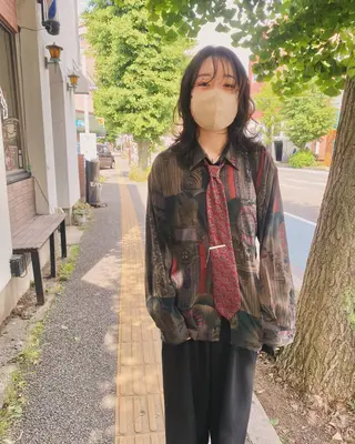 ミディアム 小日向 沙織のヘアスタイル