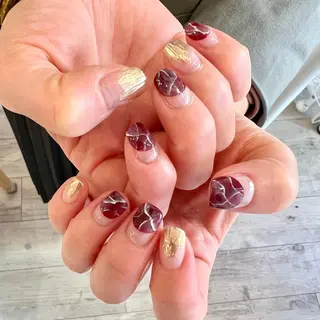 ネイル REHTOF |朝7時Open☀️のネイルデザイン