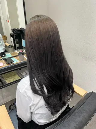 ロング カラー nijika/ カラーリスト🫧のヘアスタイル