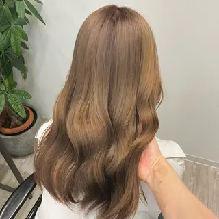 セミロング カラー 髪質改善/縮毛矯正 /美髪カラー/こてのヘアスタイル