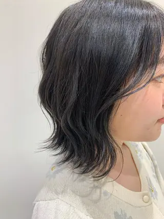 カラー 中村 未夢のヘアスタイル