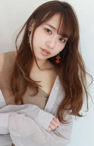 セミロング 40代からの髪悩み 専門美髪アドバイザーのヘアスタイル