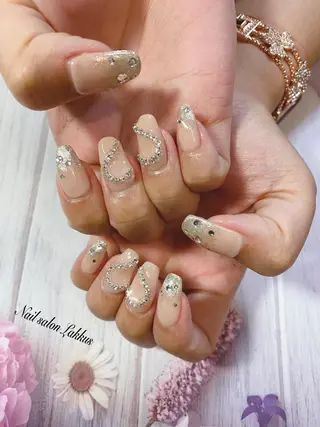 ネイル Lakkus T－CHIのネイルデザイン