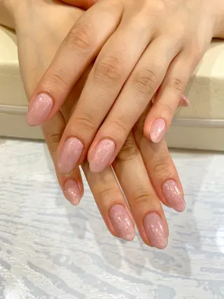 ネイル Nest 岩崎のネイルデザイン