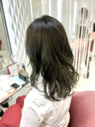 セミロング カラー 【髪質改善×カラー】 QUALIS沓掛貴浩のヘアスタイル