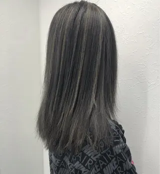 ロング カラー 2nd所属・🤍2nd🤍田所 美希のヘアスタイル