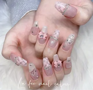 ネイル La feeのネイルデザイン