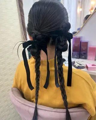 ロング ヘアアレンジ Hina🐣 elubylovisのヘアスタイル