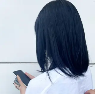 ミディアム カラー チグサ ミウのヘアスタイル