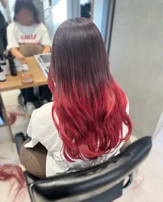 ロング カラー ハイトーン/ レイヤーカットyuiのヘアスタイル
