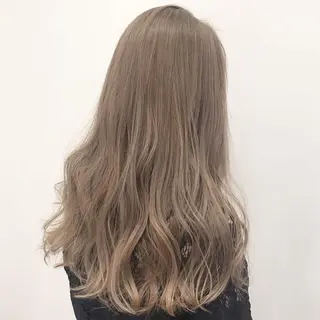 ロング 透明感カラー/大阪 Rieのヘアスタイル