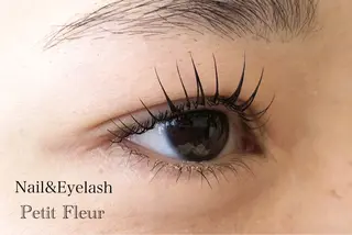 マツエク・マツパ Petit Fleur所属・青柳 亜梨奈のマツエク・マツパデザイン