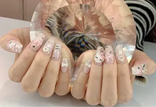 ネイル LoaChaton kaeのネイルデザイン