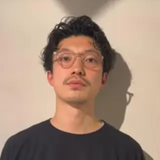 パーマ メンズ RIN／韓国ヘア レイヤーカットのヘアスタイル