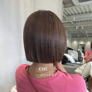 ミディアム 峯崎 葵のヘアスタイル